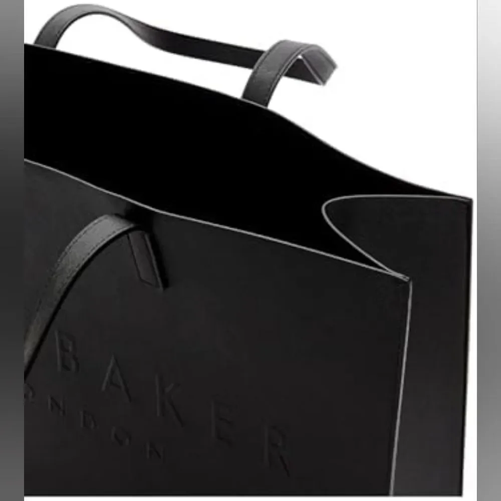 Ted Baker - Picture 8 of 12